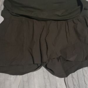 Maternity shorts